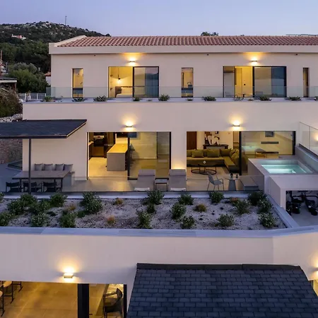 Almos * Argostoli (Kefalonia)