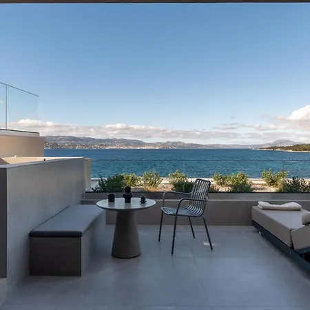 Villa Almos